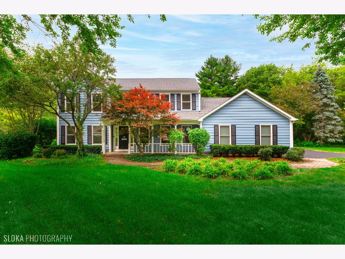 Homes Sold Oak Hills Long Grove Illinois, 5563 Old Field