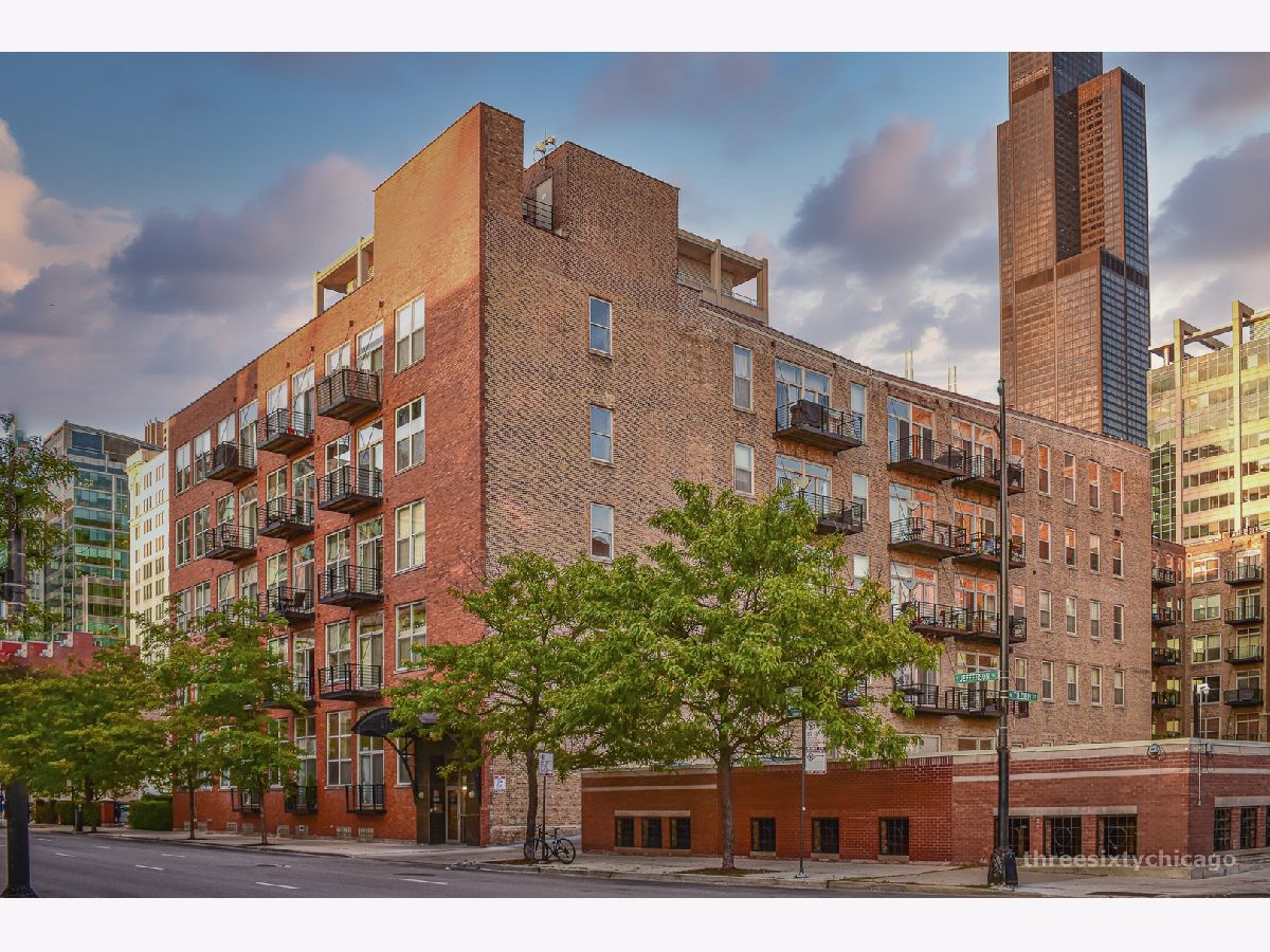 Condominiums Sold Gotham Lofts Chicago Illinois, 417 Jefferson
