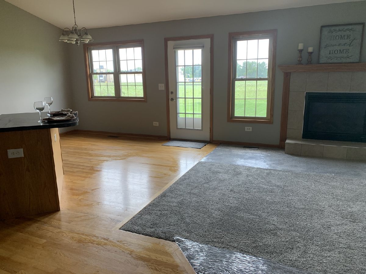 Condos & Townhomes & Homes Sold Sterling Meadows Momence Illinois, 951 Brown