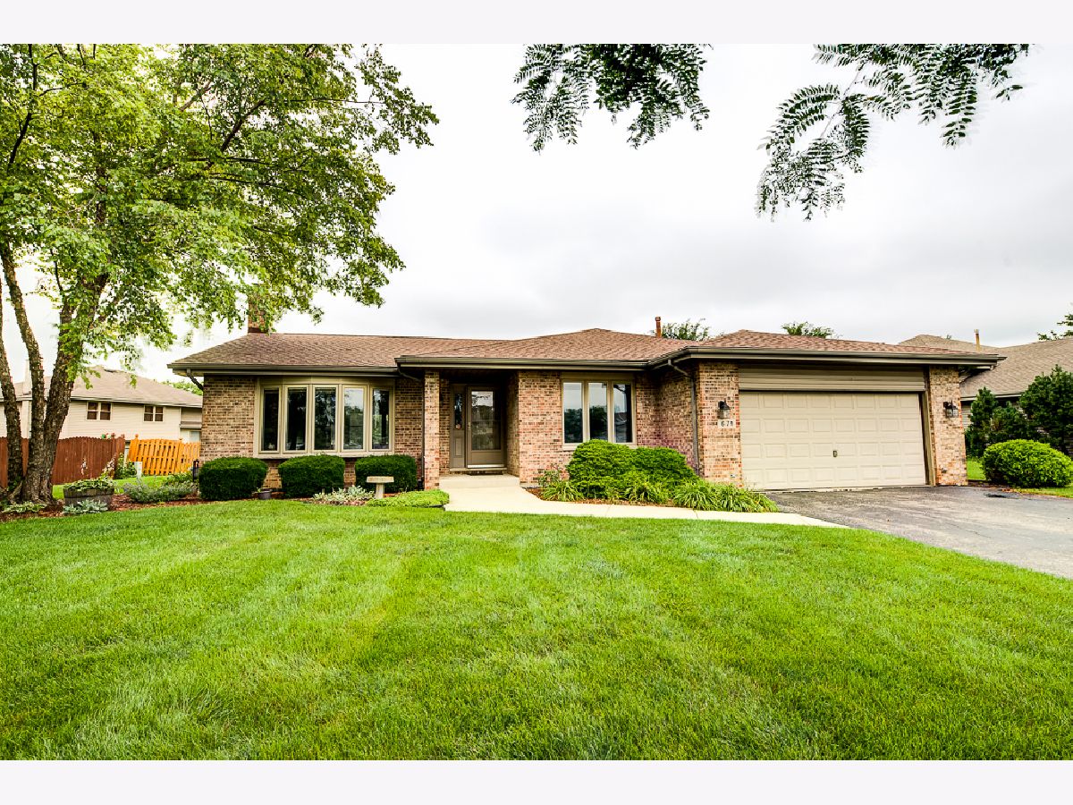 Homes Sold Chadwick New Lenox Illinois, 671 Newcastle