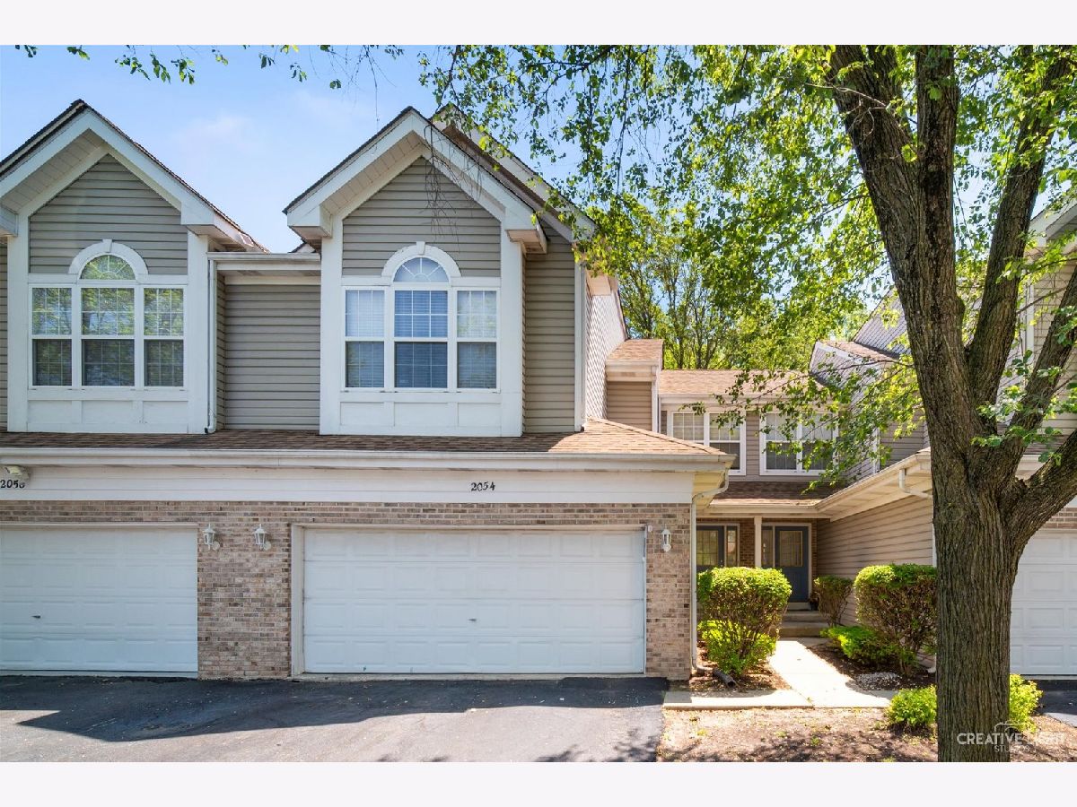 Townhomes Sold Orchard Crossing Aurora Illinois, 2054 Constitution