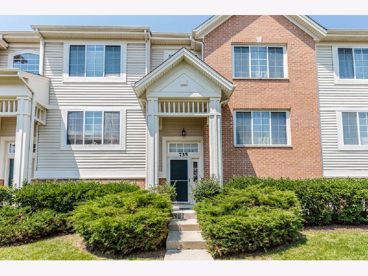 Townhomes Sold Concord Commons Des Plaines Illinois, 735 Hanbury