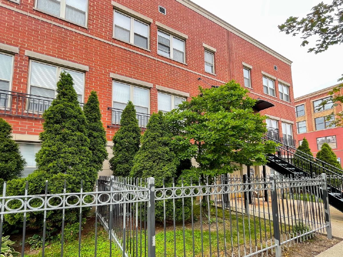 Condos & Townhomes & Homes Rented Old Town Village West Chicago Illinois, 757 Evergreen