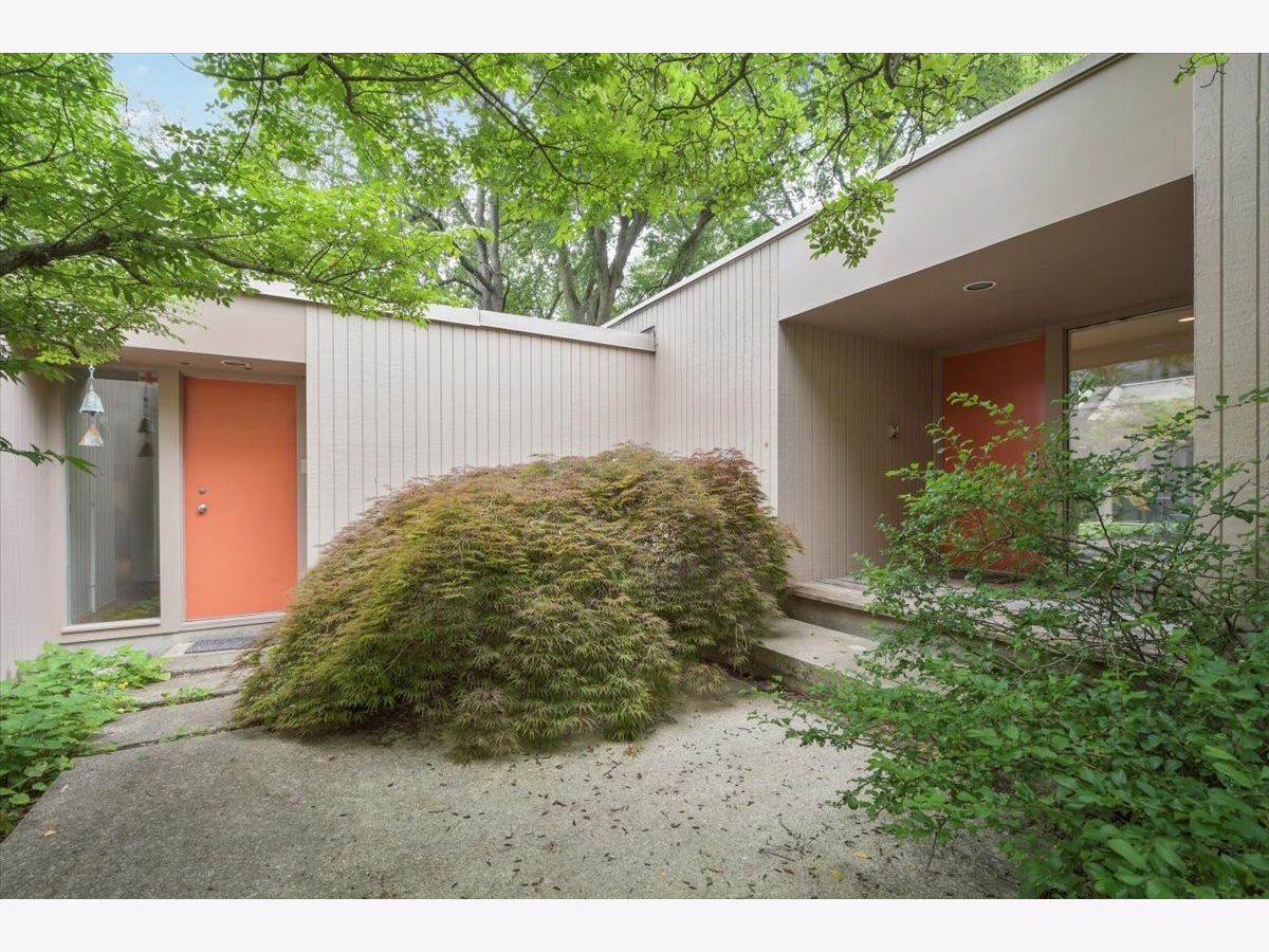 Homes Sold Yankee Ridge Urbana Illinois, 3307 Pine