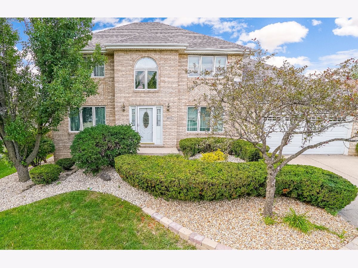 Homes Sold Woodbine Homer Glen Illinois, 13950 Grenelefe