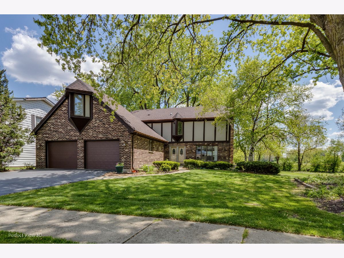 Homes Sold Brentwood East Bensenville Illinois, 600 Diana