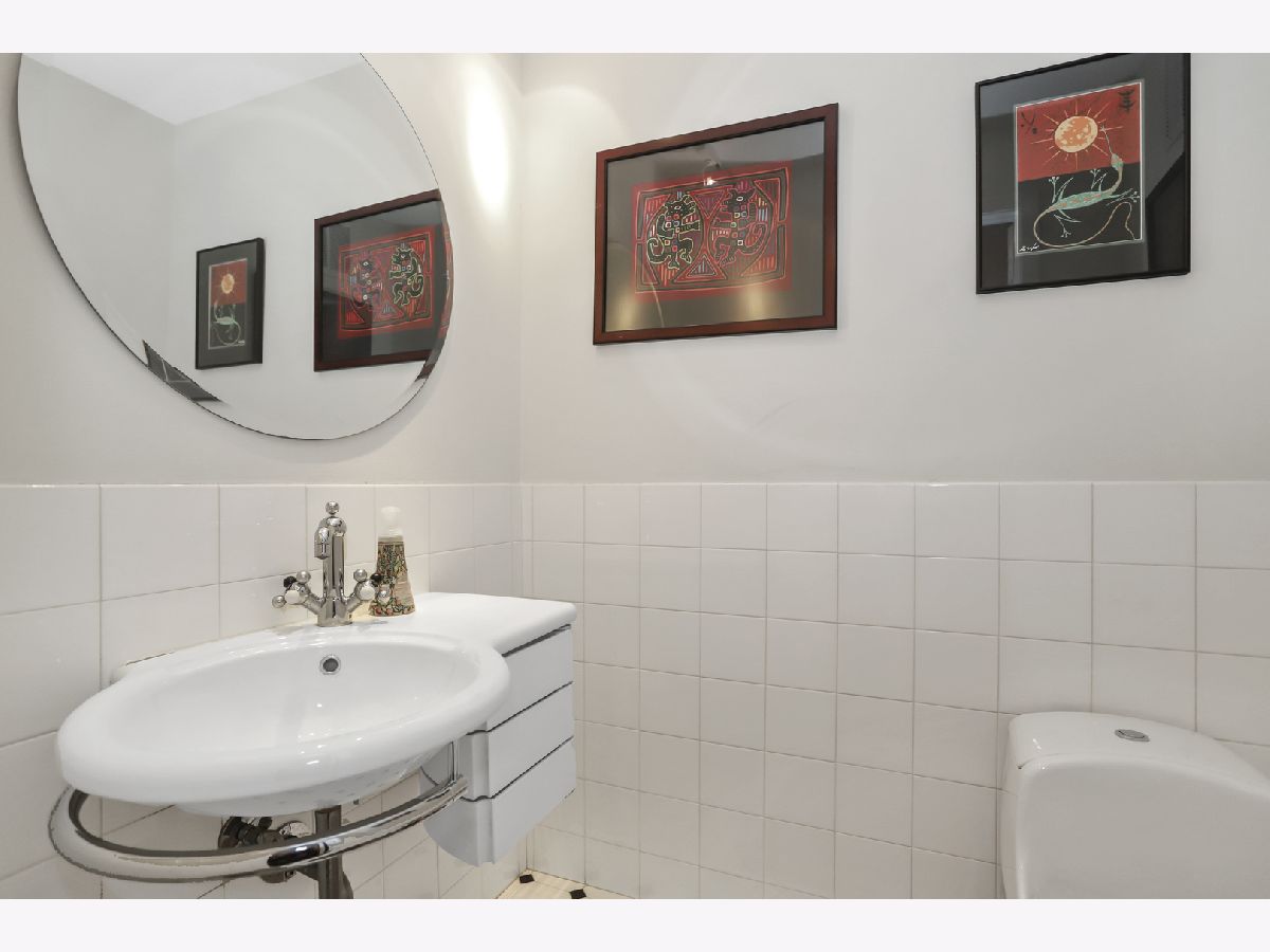 Condos & Townhomes Sold Westgate Terrace Chicago Illinois, 1256 Westgate