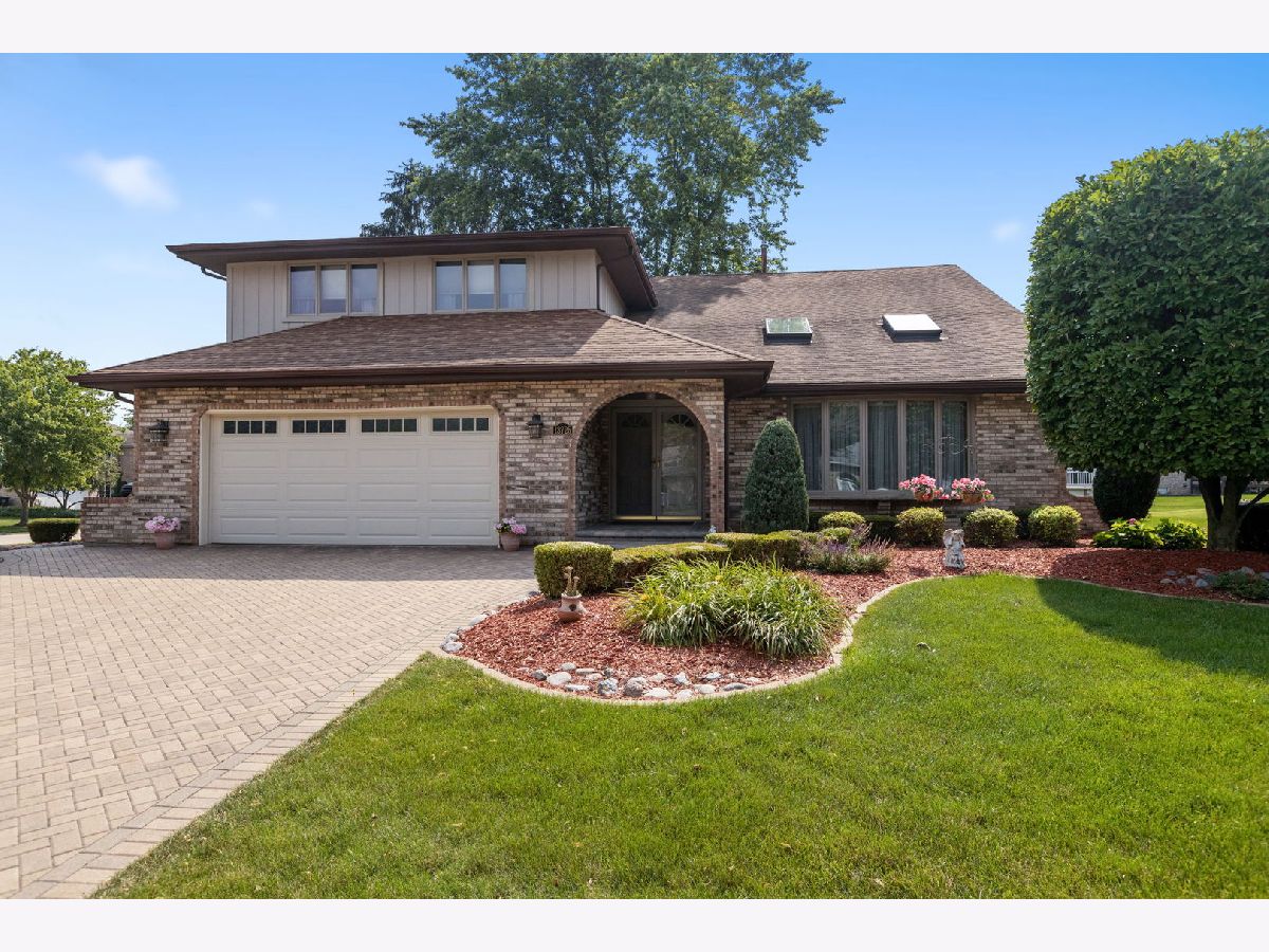 Homes Sold Old Oak Estates Homer Glen Illinois, 13725 Golden Oak