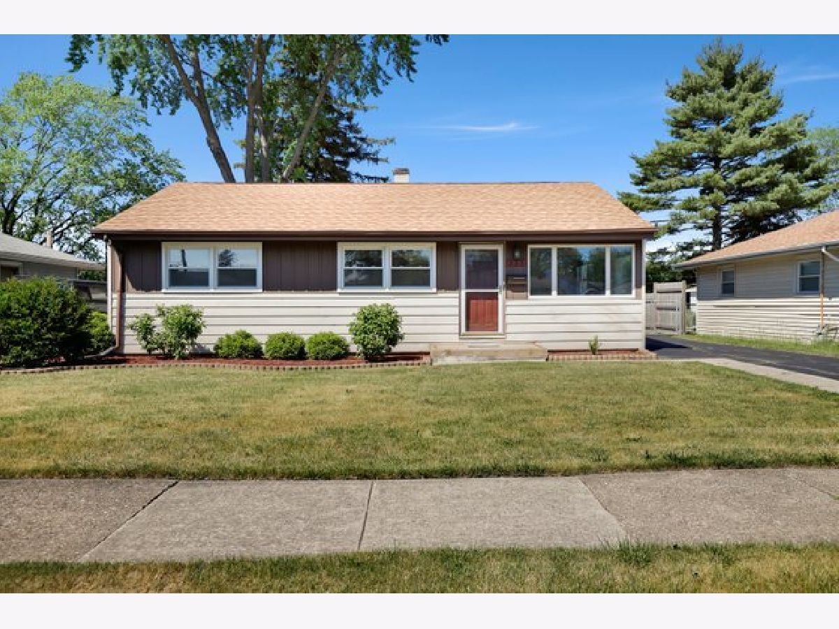 Homes Sold Herzog Kuntze Des Plaines Illinois, 233 Warrington