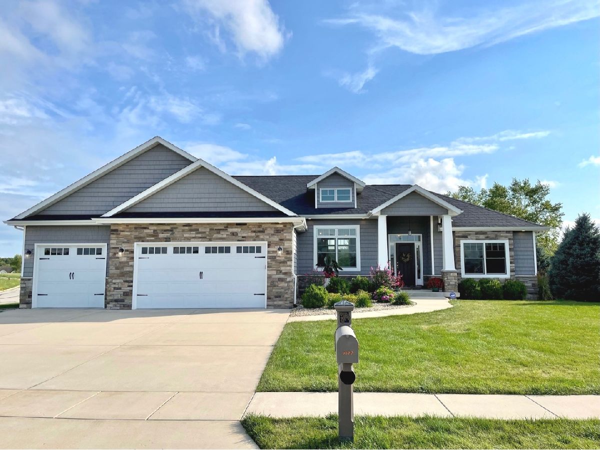 Homes Sold Centennial Park Place Springfield Illinois, 6100 Elisha