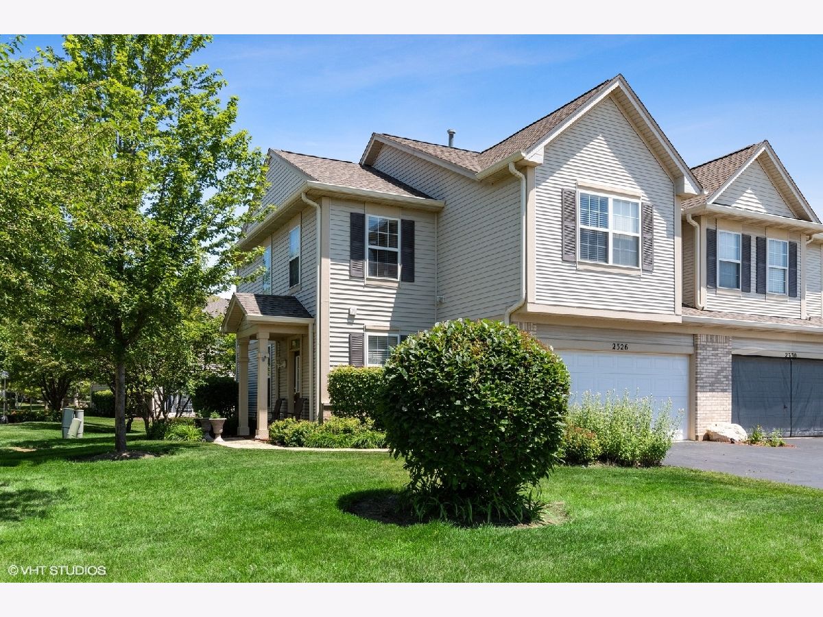 Townhomes Sold Wheatlands-summit Fields Aurora Illinois, 2326 Sunshine