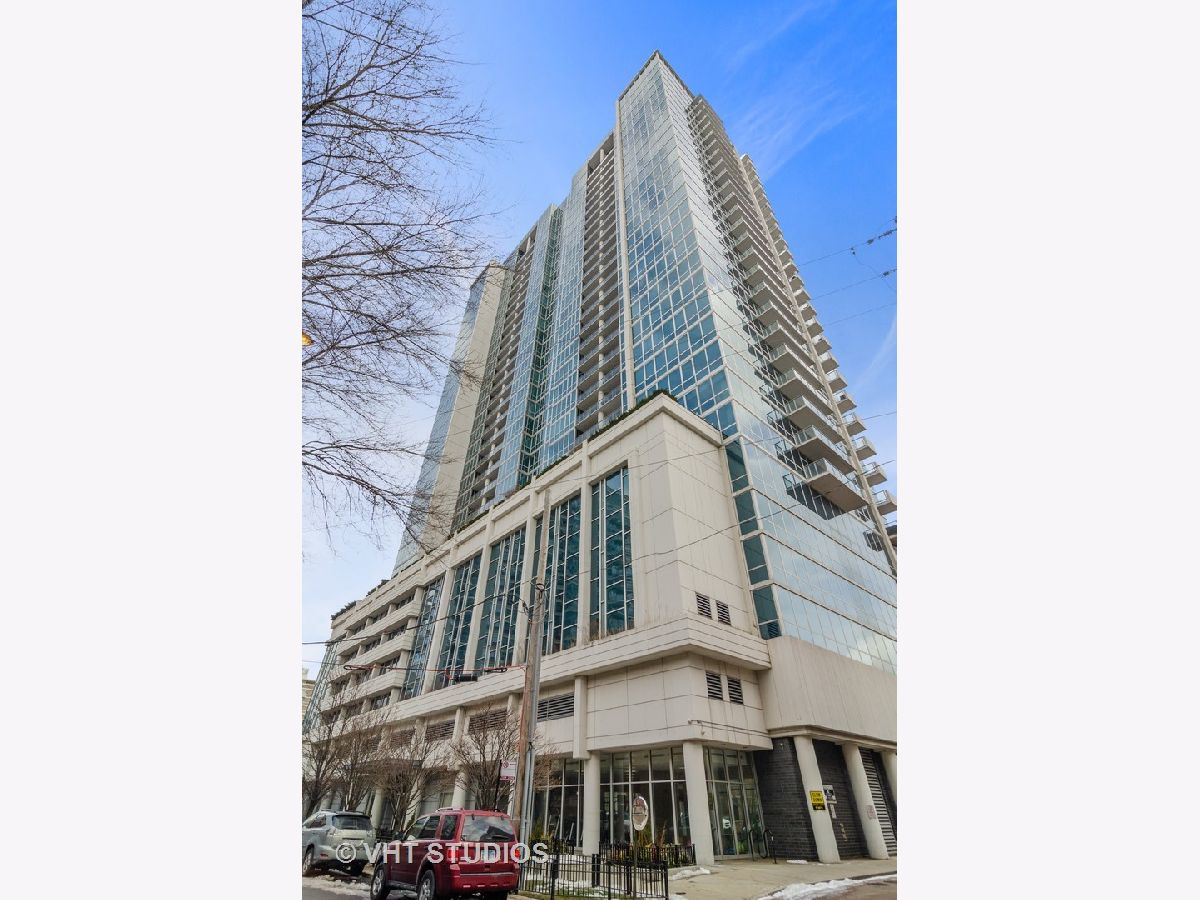 Condominiums Sold Adler Place Chicago Illinois, 1629 Prairie
