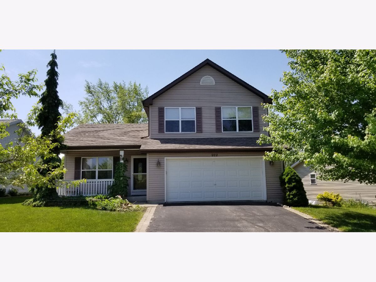Homes Sold Oak Creek Cove Genoa Illinois, 922 Oak Creek