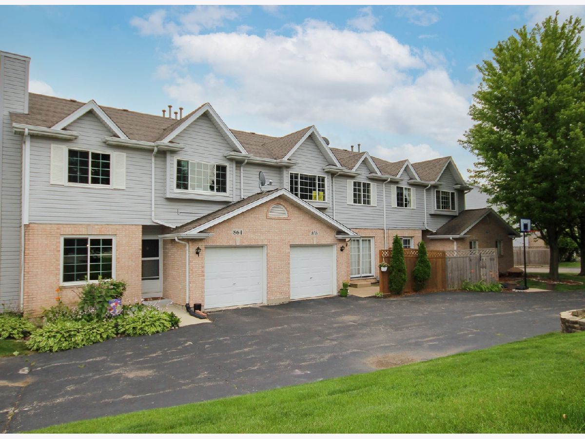 Homes & Townhomes Sold Prairie Valley Elburn Illinois, 858 1st