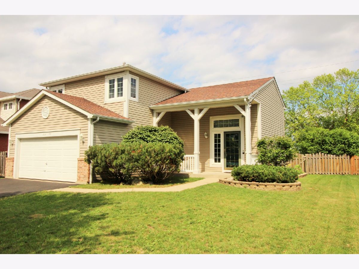 Homes Sold Provence Lake In The Hills Illinois, 810 Parc