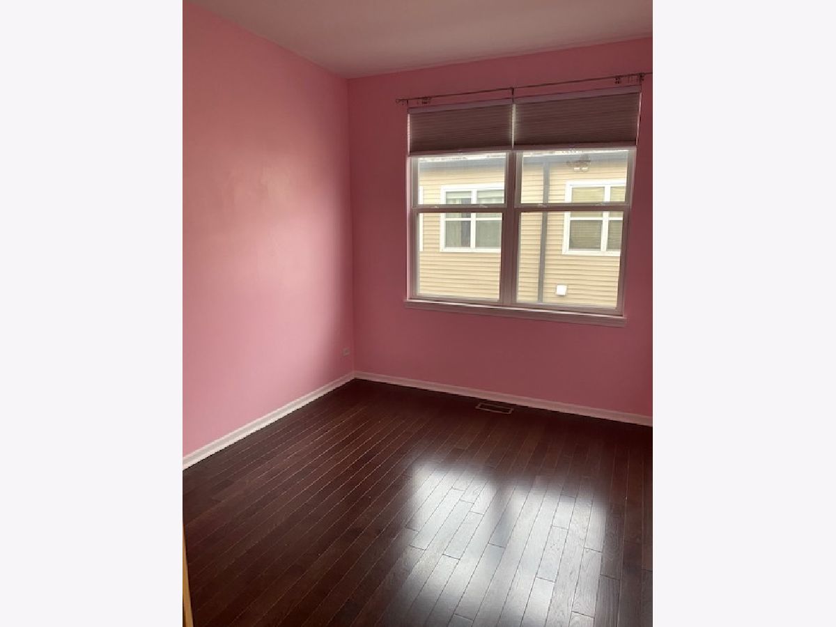 Condos & Townhomes Rented Lexington Square2 Chicago Illinois, 955 36th