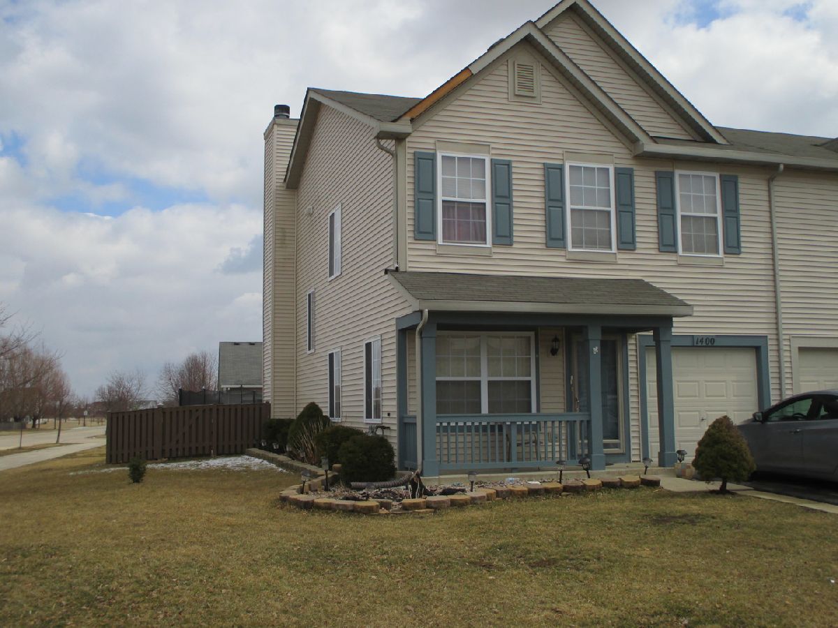 Homes & Townhomes Rented Lakewood Trails Minooka Illinois, 1400 Dahlgren