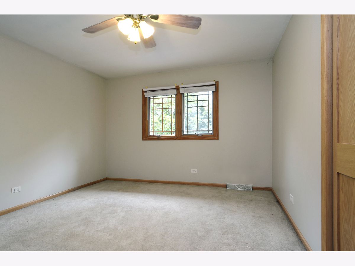 Homes Sold Plum Grove Woodlands Palatine Illinois, 2102 Linden