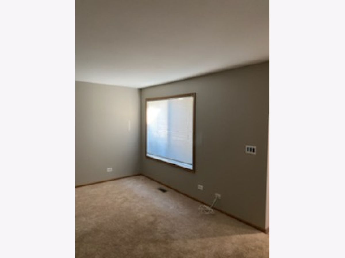 Townhomes Rented Eagle Trace Aurora Illinois, 1236 Andover