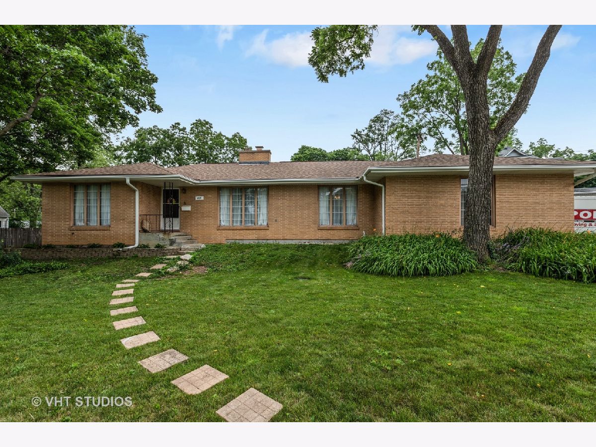 Homes Sold Holcomb Mundelein Illinois, 615 Holcomb