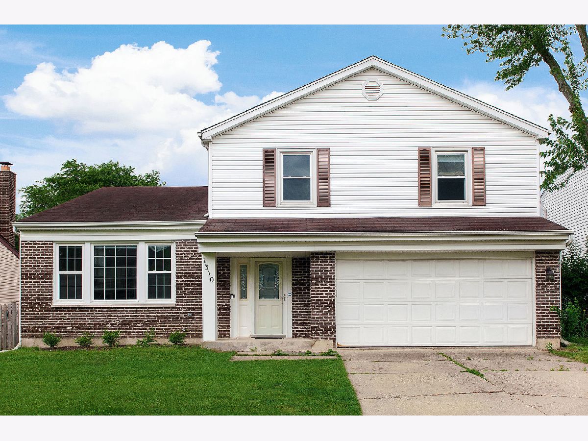 Homes Sold Devonshire Buffalo Grove Illinois, 1310 Devonshire