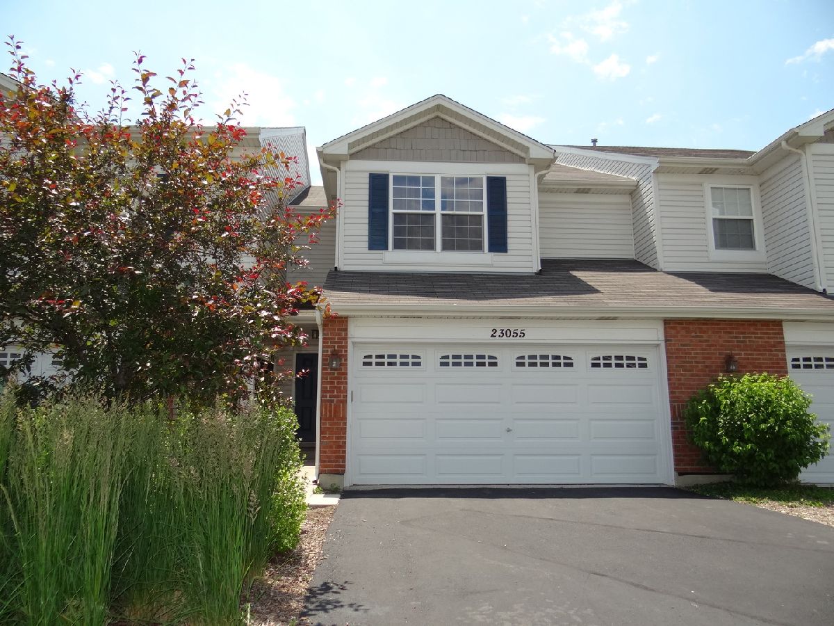 Townhomes & Homes Rented Arbor Creek Plainfield Illinois, 23055 Ironwood