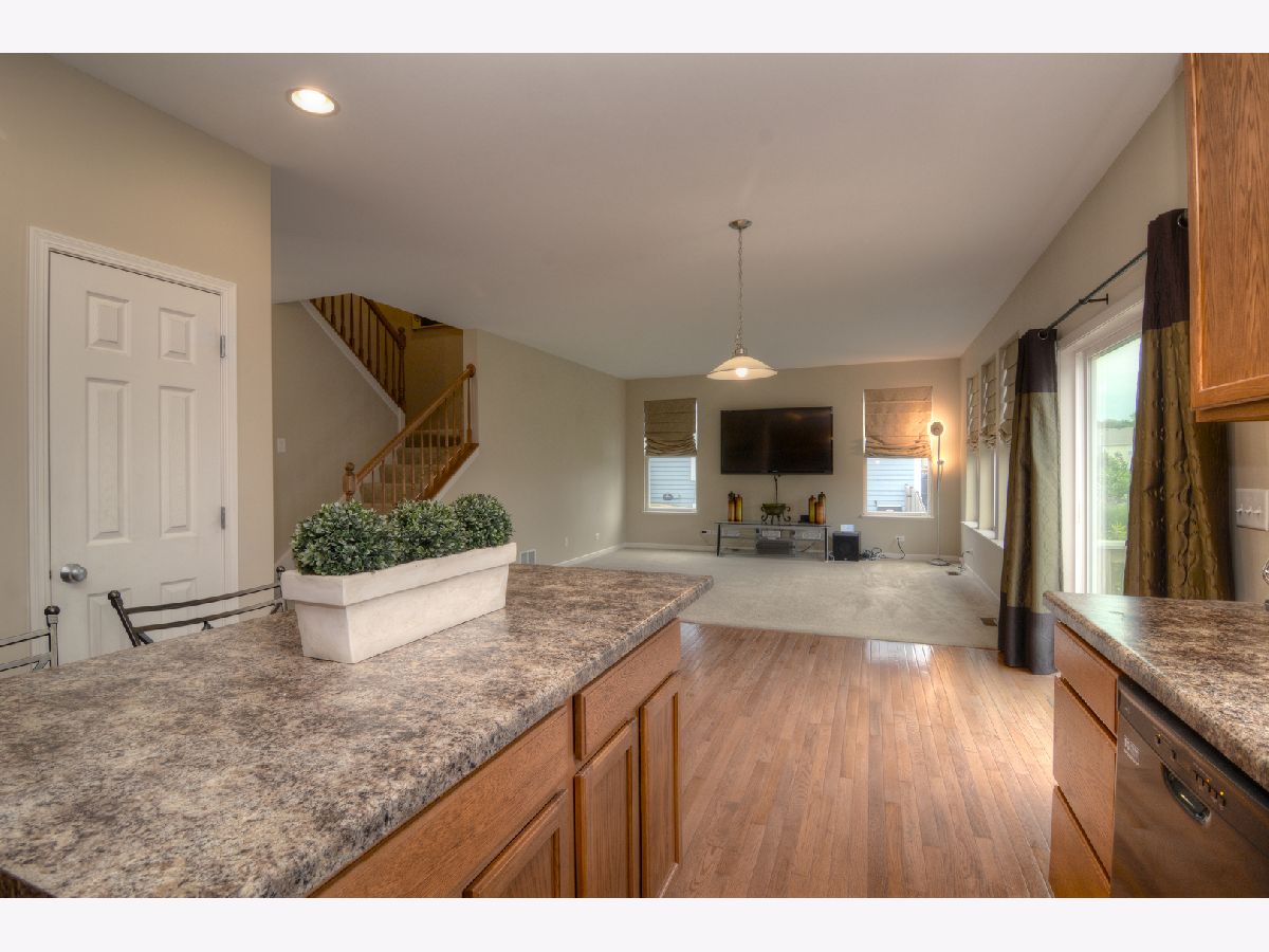 Homes Sold Tuscan Woods Elgin Illinois, 2012 Lucca
