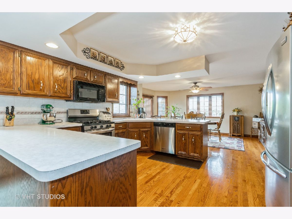 Homes & Townhomes Sold Avondale Meadows Tinley Park Illinois, 8024 Mallow