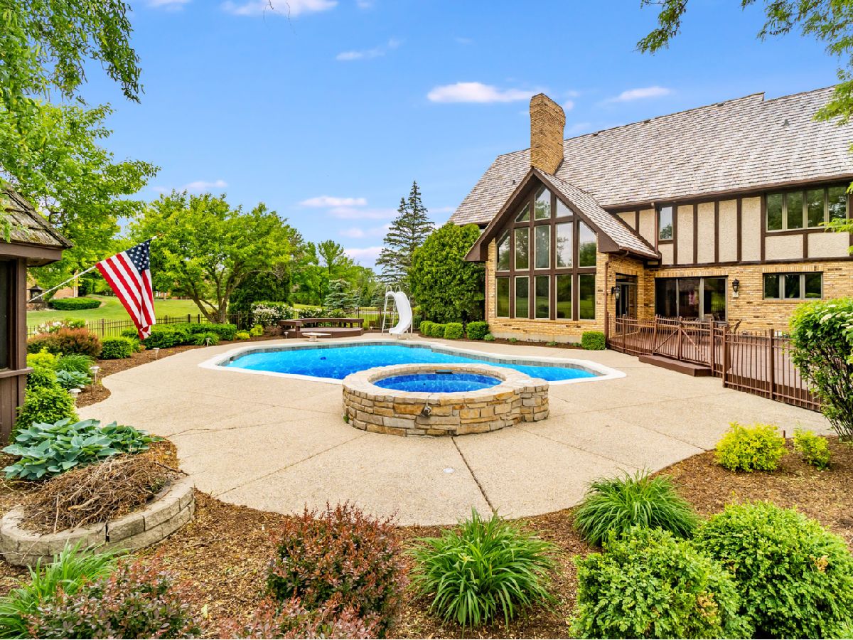 Homes Sold South Barrington Lakes South Barrington Illinois, 1 Brandywine