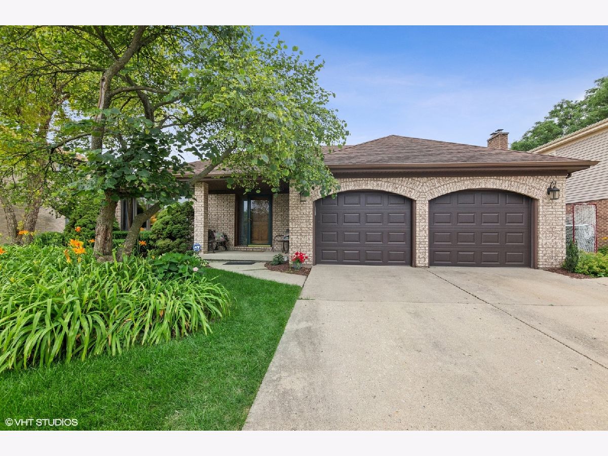 Homes Sold Saint Cecilia Mount Prospect Illinois, 2109 Prendergast