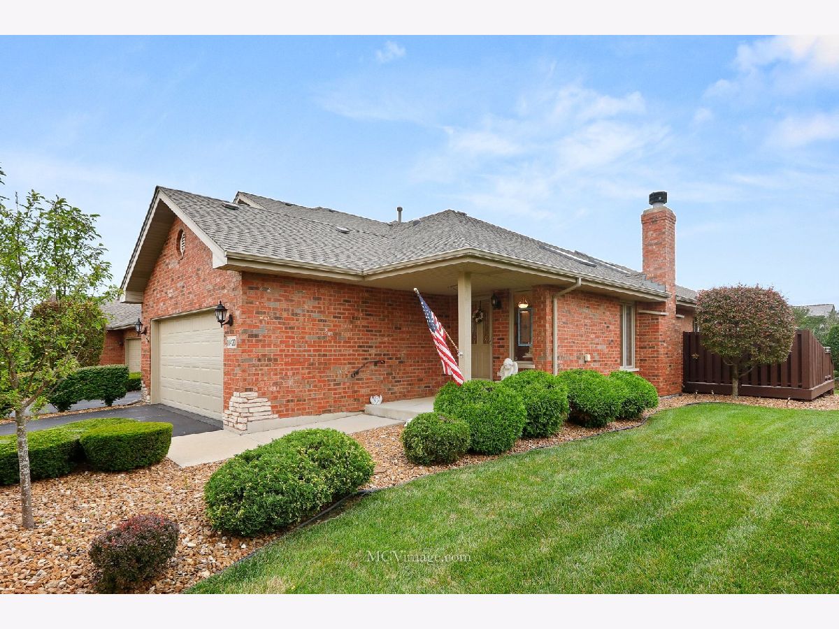 Homes & Townhomes Sold Mission Hills Orland Park Illinois, 10420 San Luis