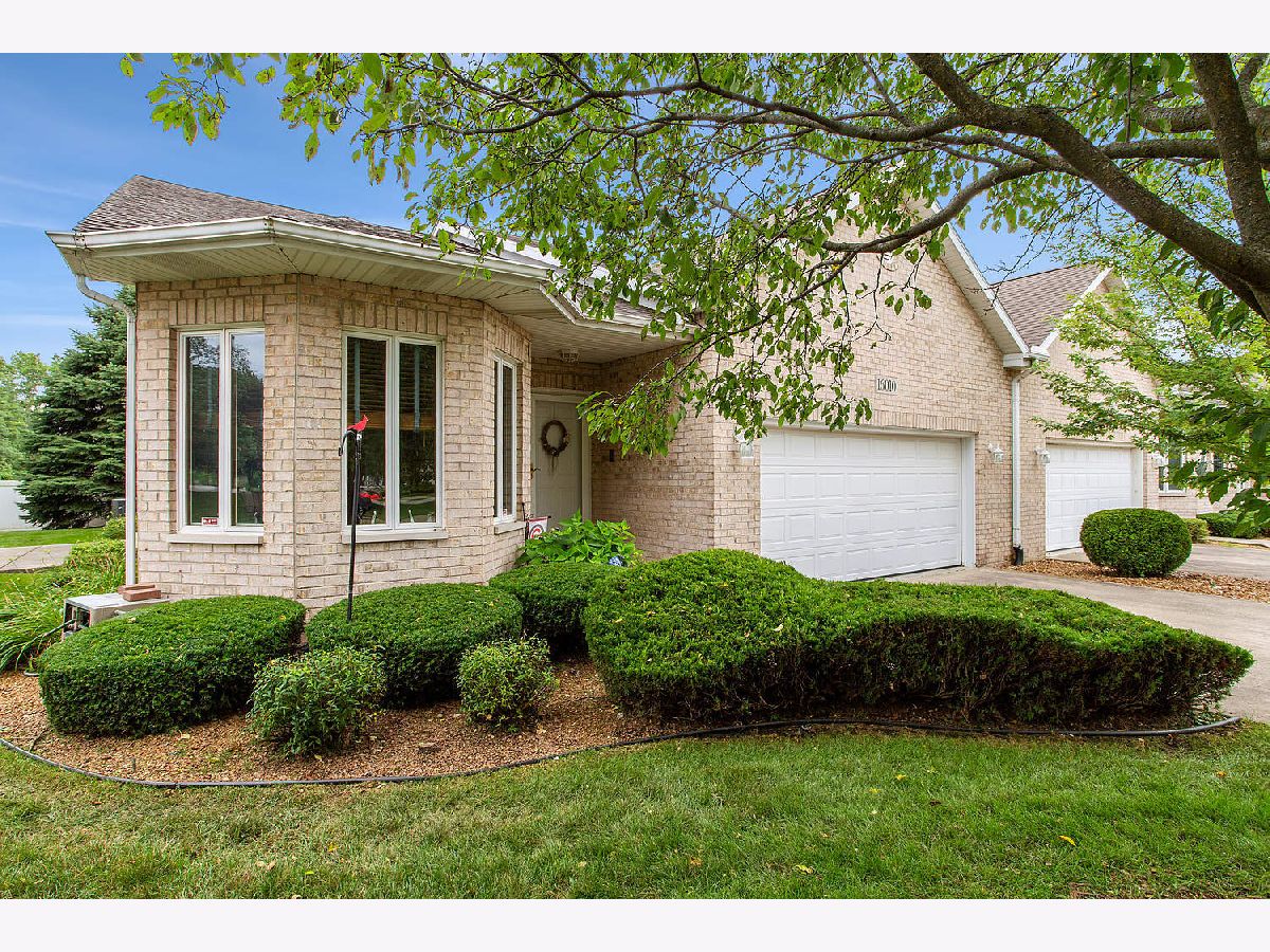 Townhomes Sold Heron View Plainfield Illinois, 16010 Waterfront