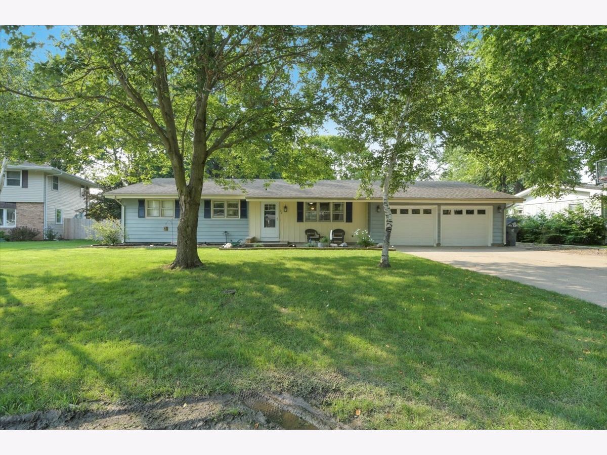 Homes Sold Pleasant View Villa Grove Illinois, 22 Park