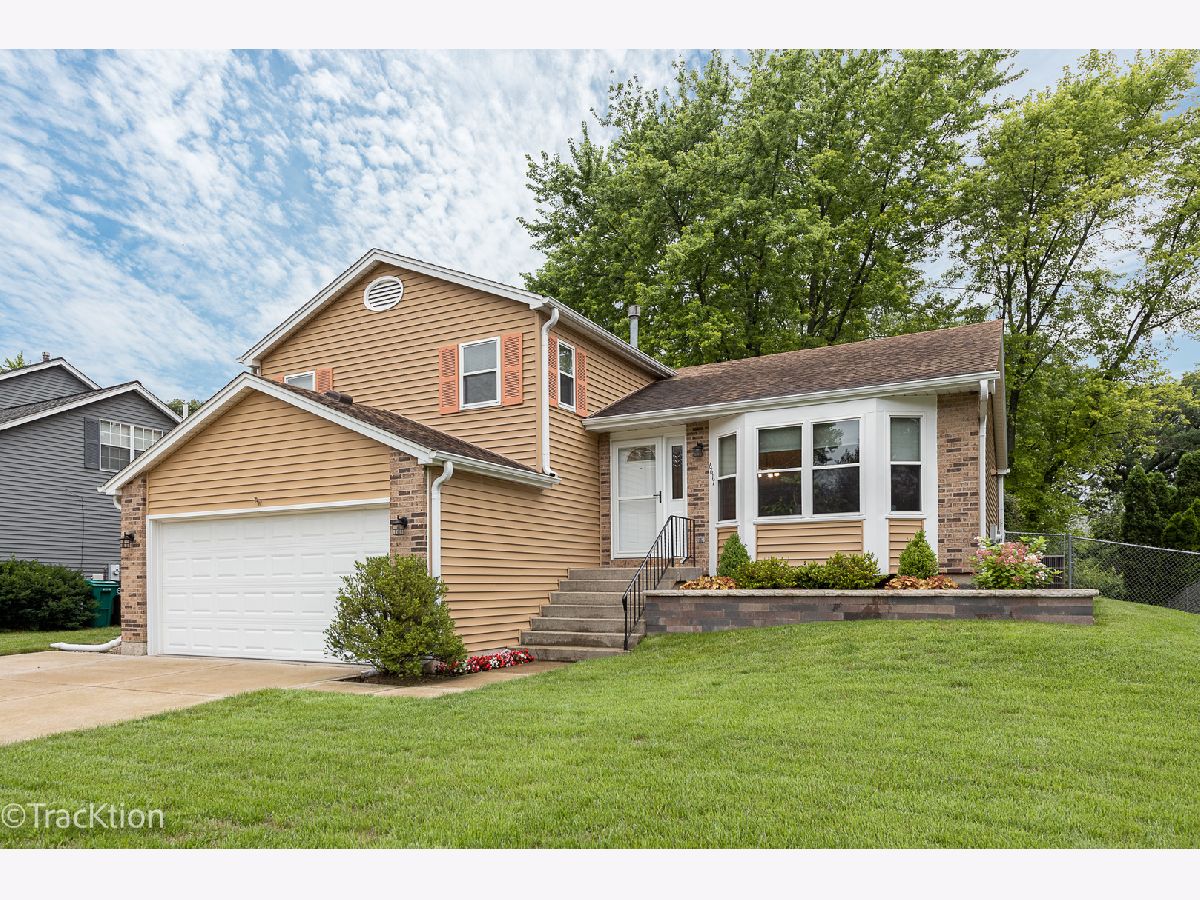 Homes Sold High Trails Woodridge Illinois, 6617 Oak Tree
