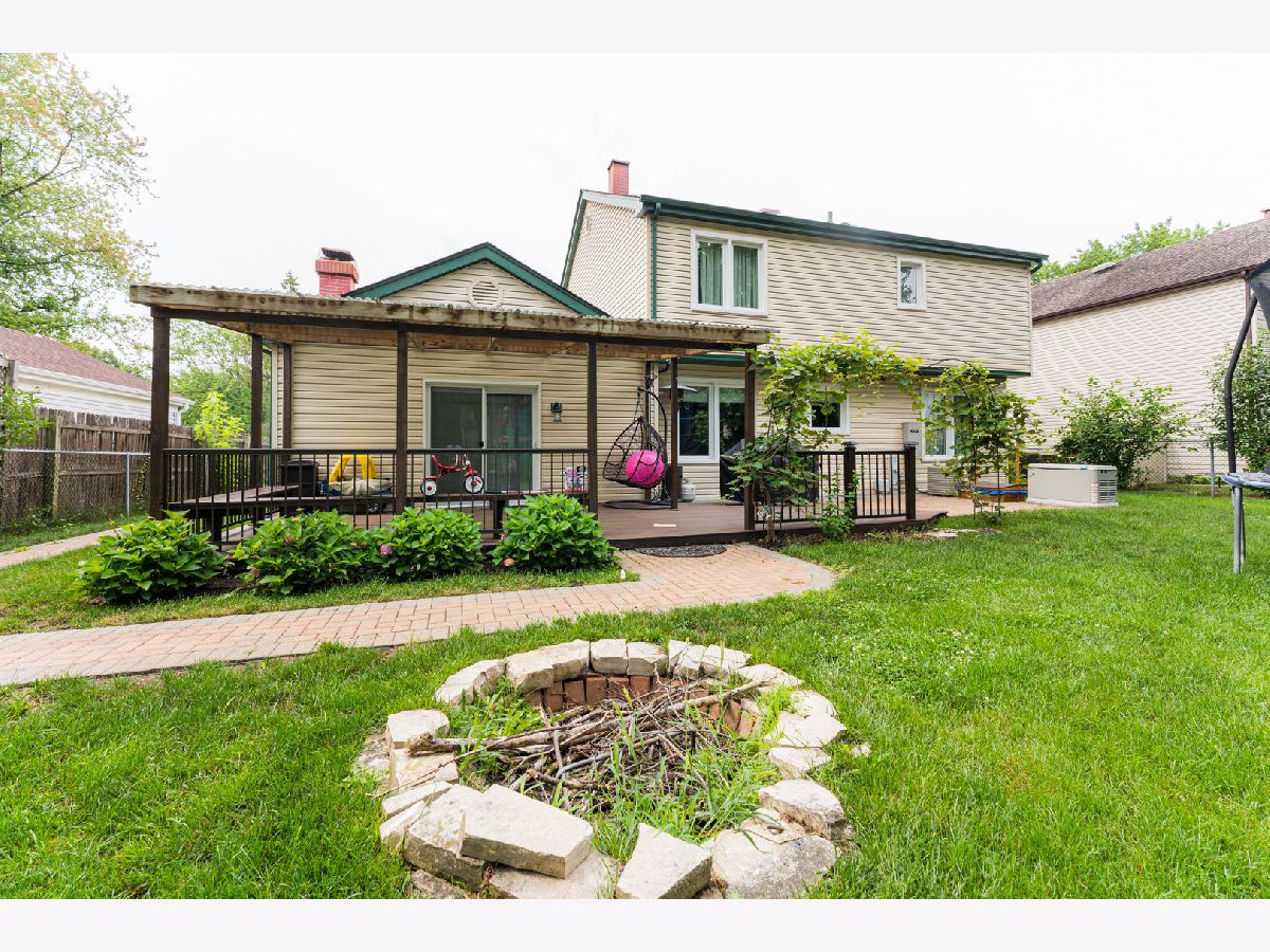 Homes Sold Country Green Deerfield Illinois, 1502 Frank