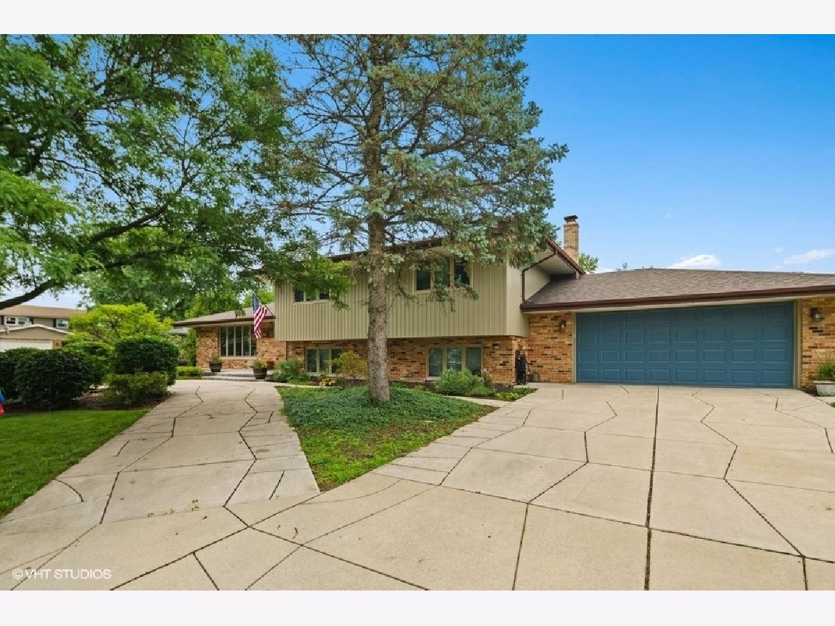 Homes Sold Palos Pines Palos Heights Illinois, 12755 Sycamore