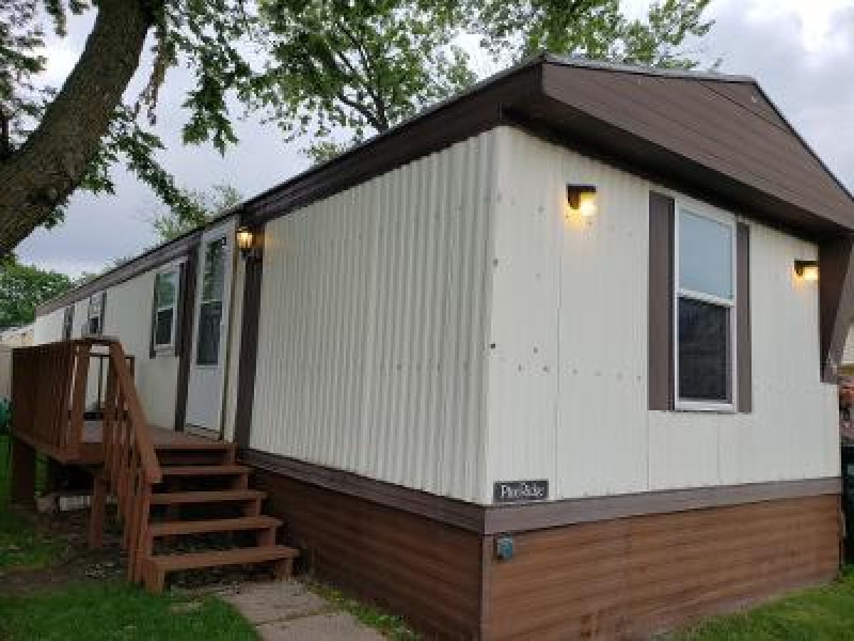 Subdivision Sold Blackhawk Estates Des Plaines Illinois, 436 Touhy