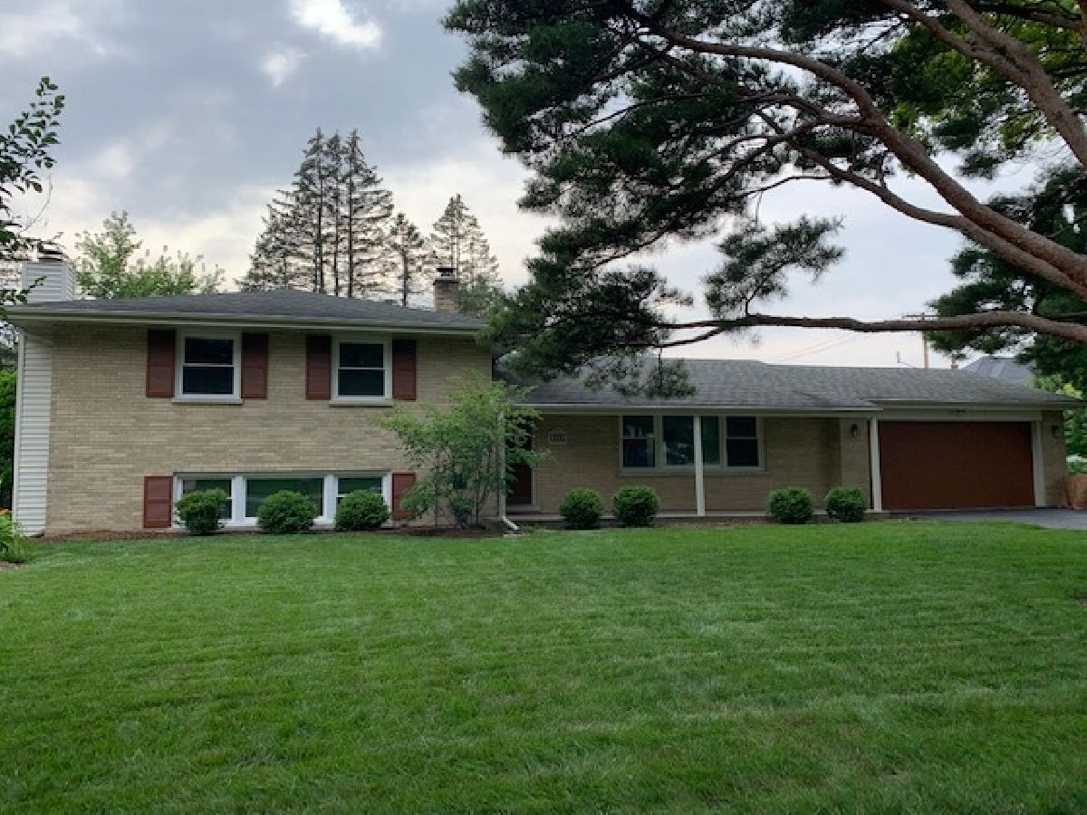Homes Rented East Highlands Naperville Illinois, 605 Sunset