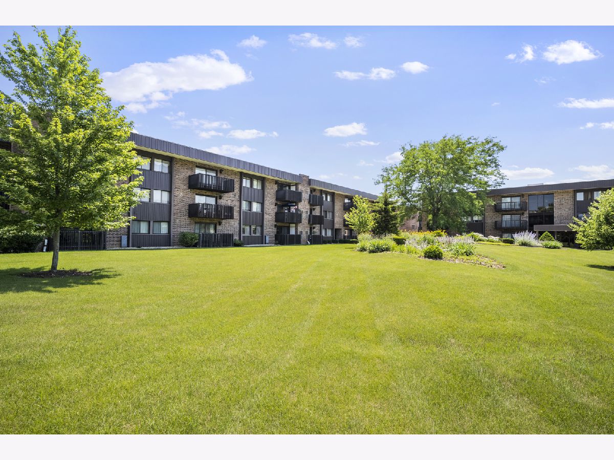 1423 Woodbridge Road, Joliet, Illinois 60436 MLS 11159995 WinterCohen