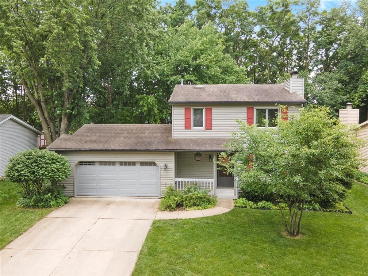 Homes Sold Sugar Creek Normal Illinois, 1303 Clover