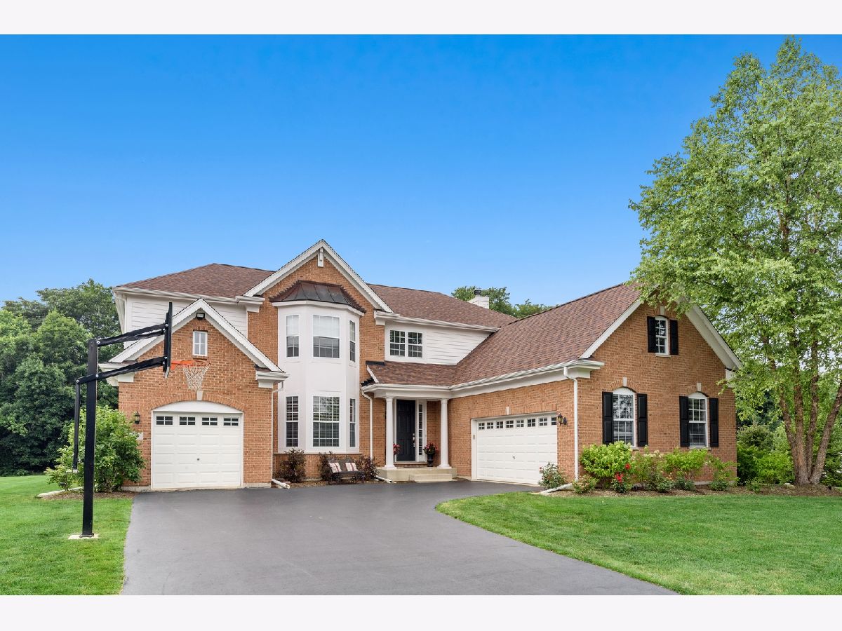 Townhomes & Homes Sold Sonoma Lake Zurich Illinois, 555 Orchard Pond