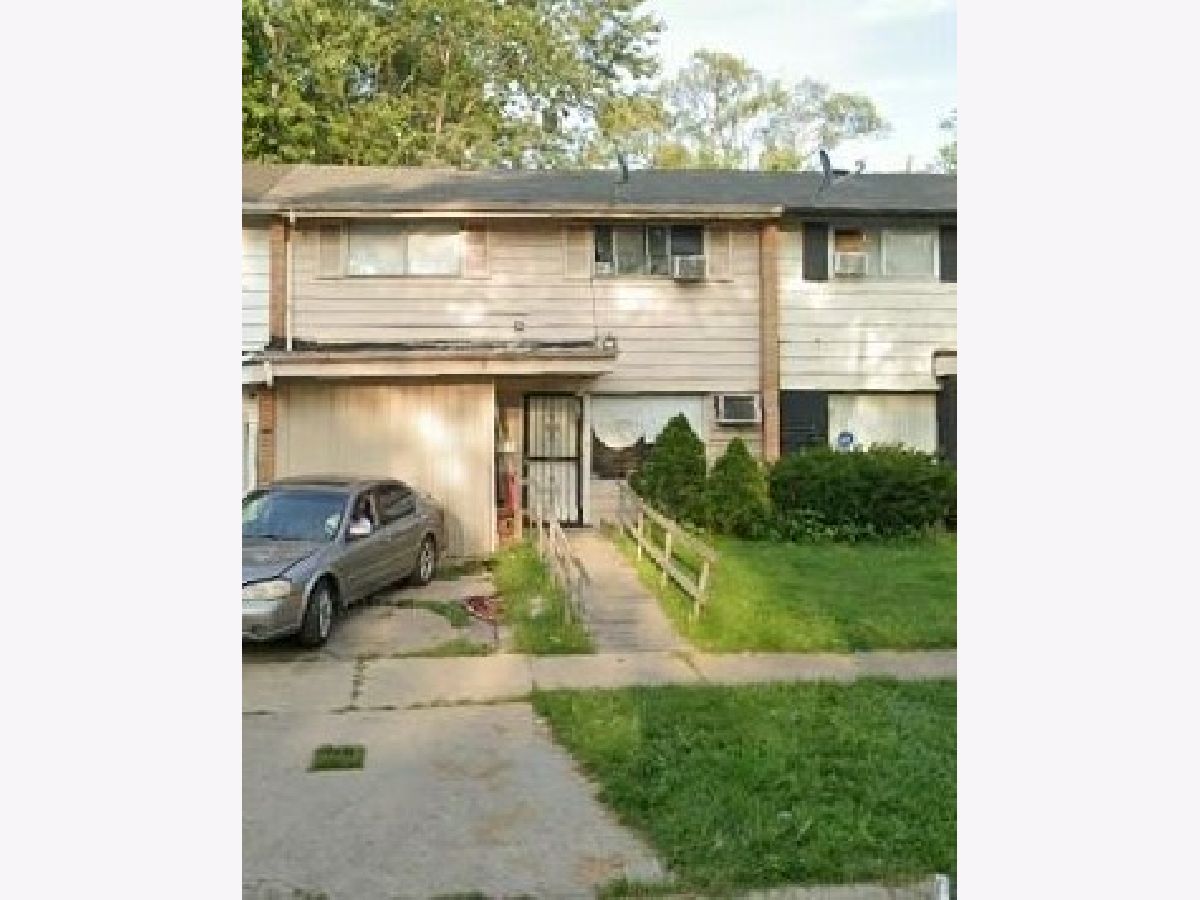 Townhomes & Homes Sold Pacesetter Gardens Riverdale Illinois