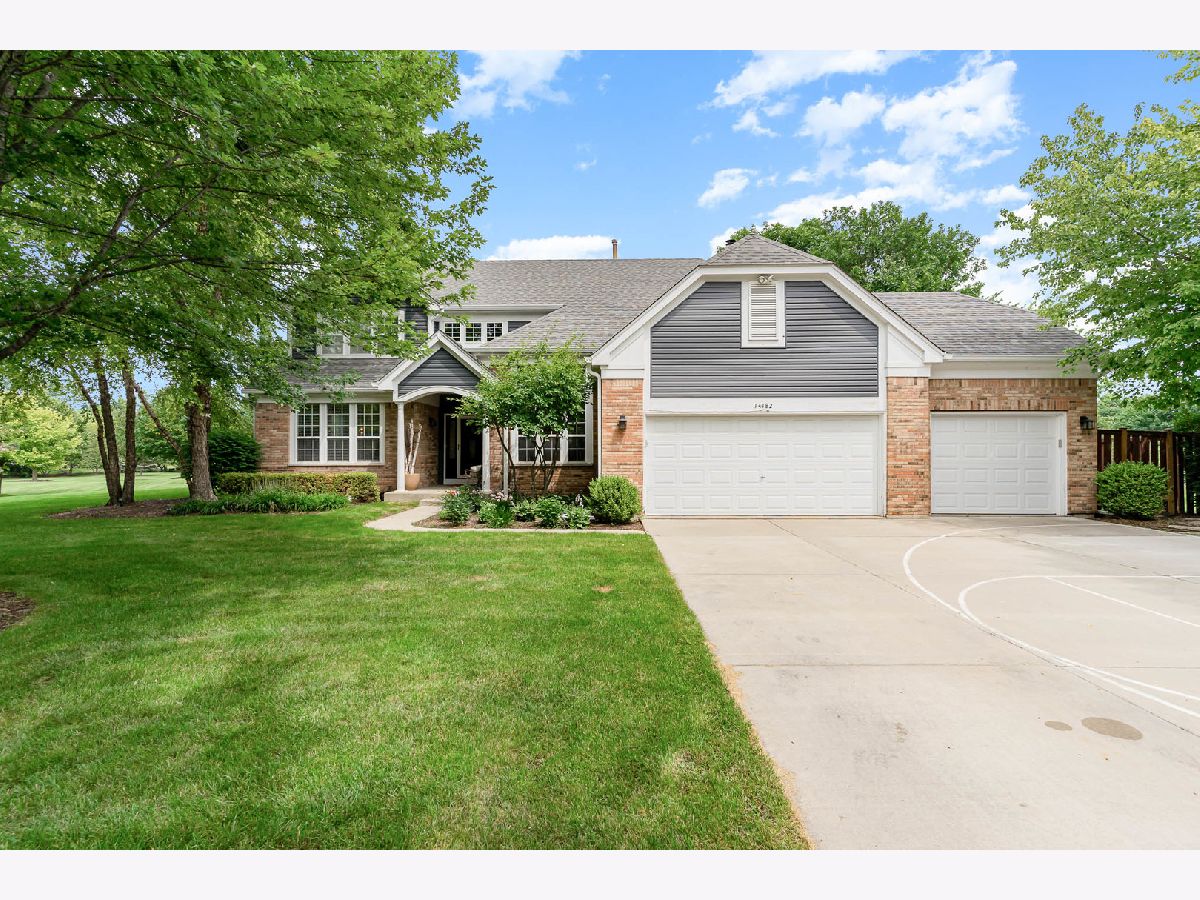 Homes Sold Forest Cove Green Oaks Illinois, 14482 Twin Lakes