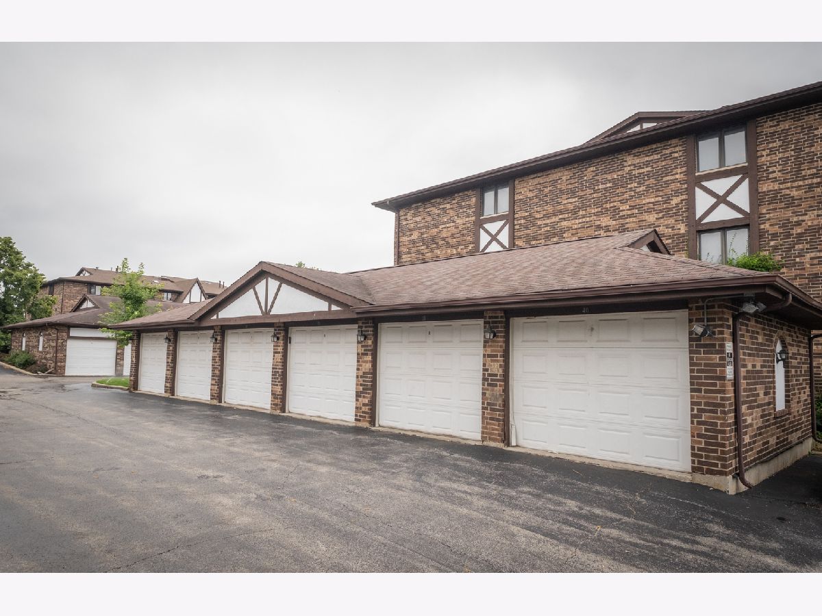 Condominiums Sold Claridge Condos Chicago Ridge Illinois, 10626 Ridgeland