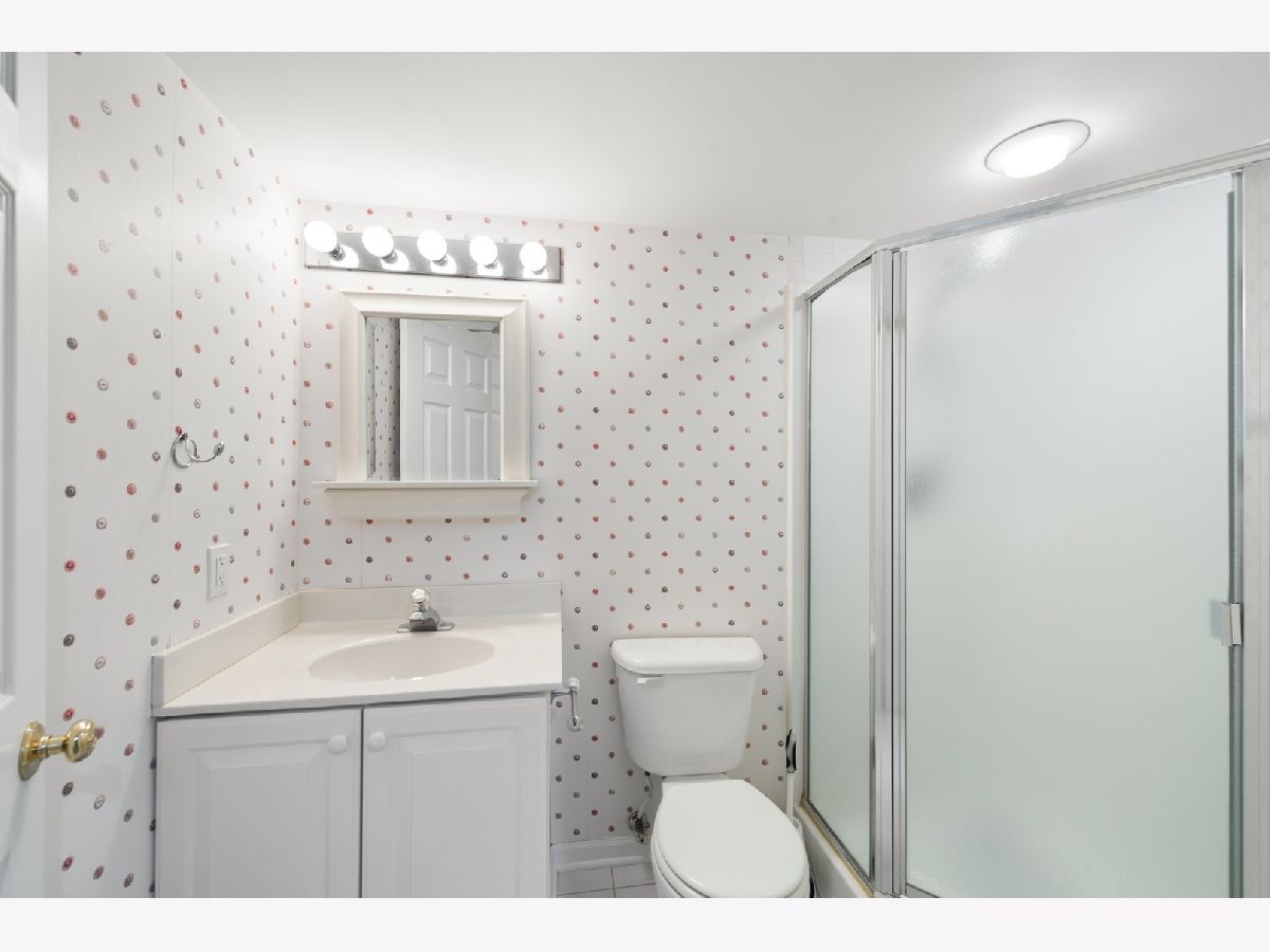 Townhomes Sold Arbor Walk Crystal Lake Illinois, 651 Cress Creek