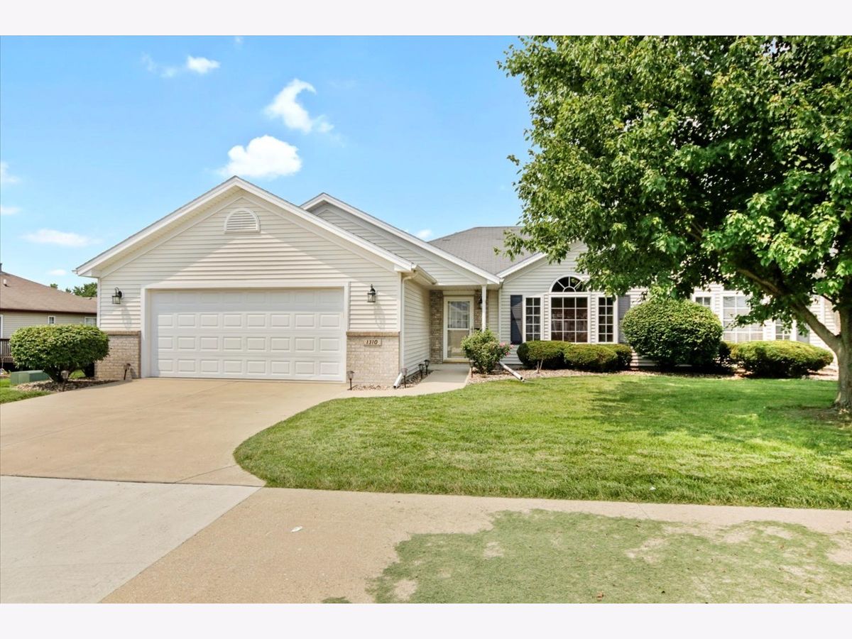 Condos & Townhomes Sold Crosswinds Bloomington Illinois, 1310 Inglewood