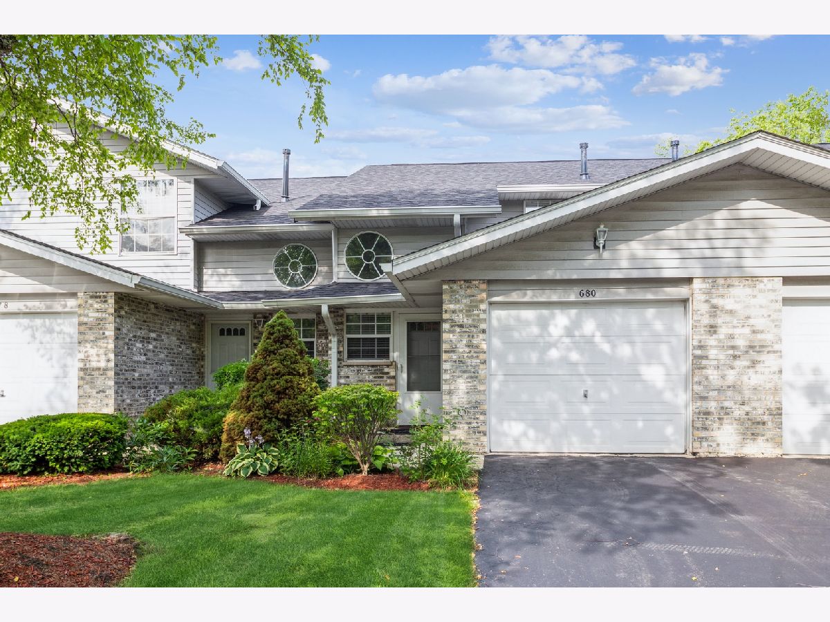 Townhomes Sold Tamarac Addison Illinois, 680 Tamarac