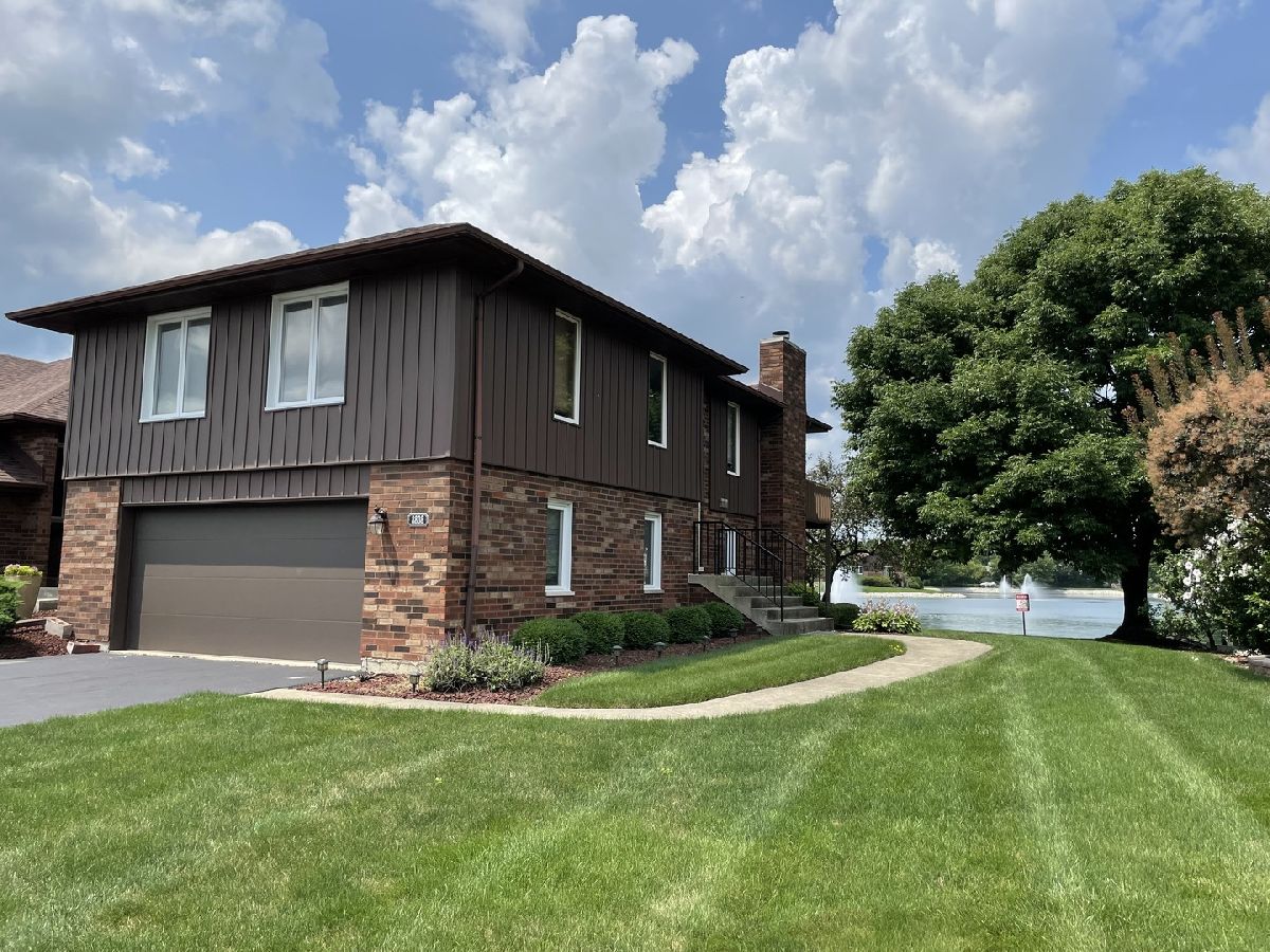 Townhomes & Condos Rented Riviera Estates Orland Park Illinois, 8808 Clearview