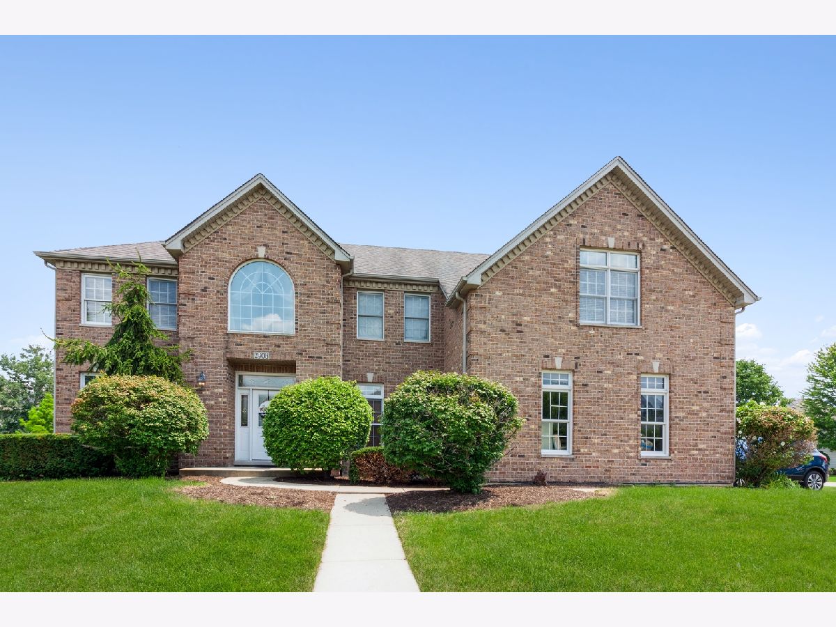 Homes Rented Burnham Point Naperville Illinois, 2908 Beth