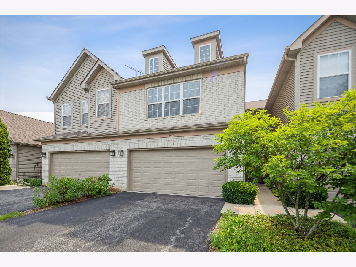 Townhomes & Condos Rented Cobblestone Woods Crystal Lake Illinois, 2685 Granite